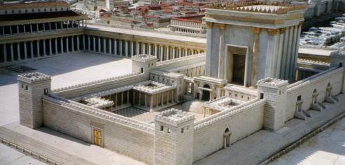 דינם של החילונים בתקופת בית המקדש